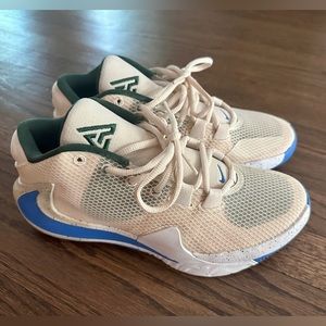 Nike Basketball Shoe - Air Zoom Freak 1 Charles + Veronica Men’s 7.5